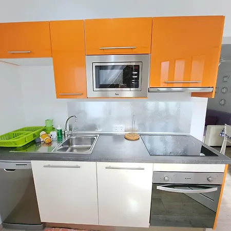 Sun, And Relax Lägenhet *